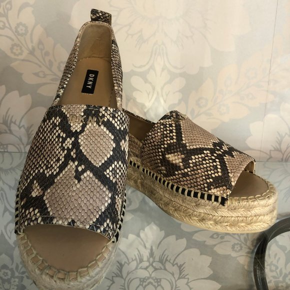 dkny espadrilles